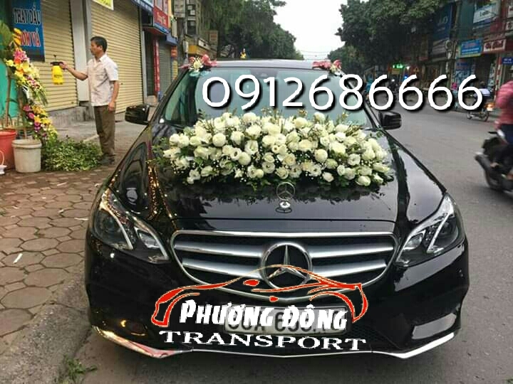 Cho thuê xe cưới hạng sang Mercedes e300 giá tốt tại cổ nhuế quận bắc từ liêm hà nội - 0912686666