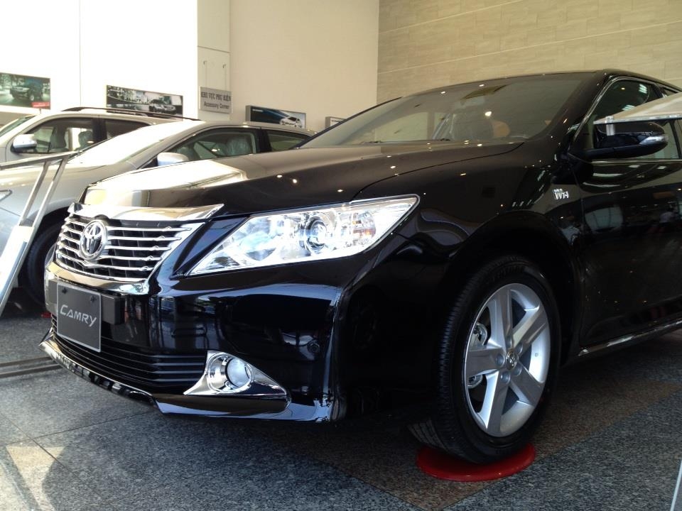 cho thue xe camry theo thang Khu Công Nghiệp Quế Võ II - 0912686666